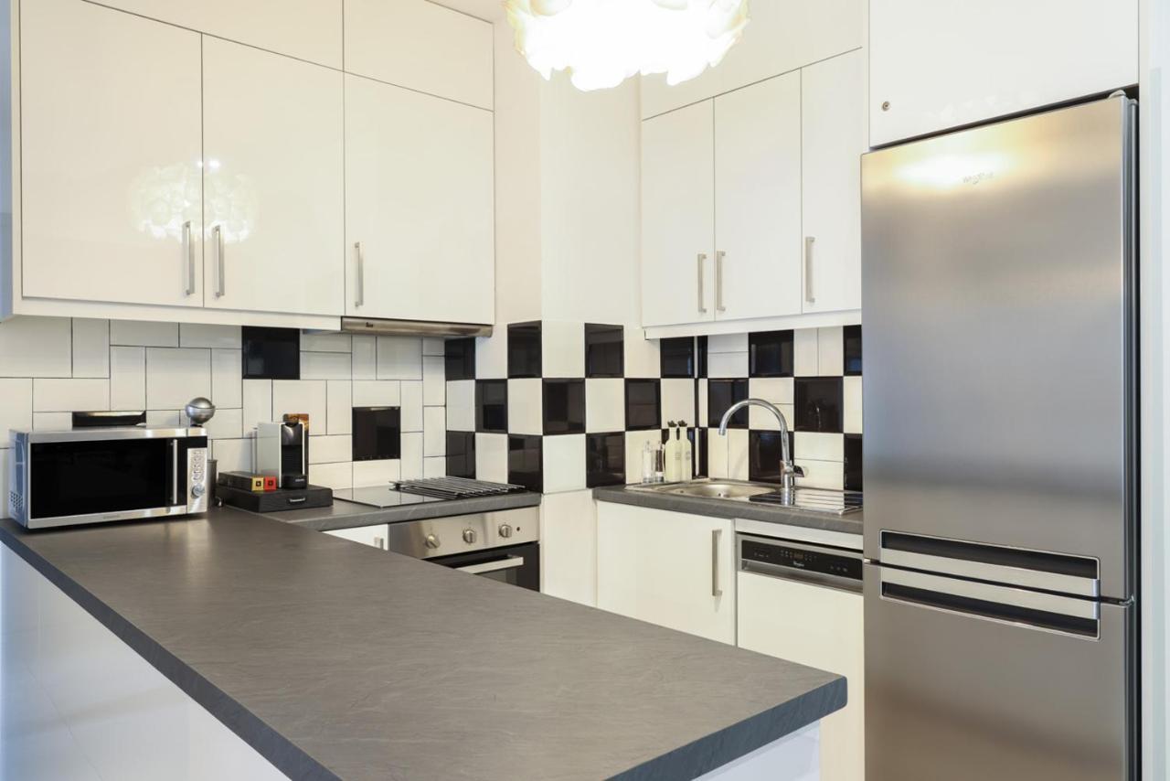 Comfort & Relax Apartment In Athens Riviera ภายนอก รูปภาพ